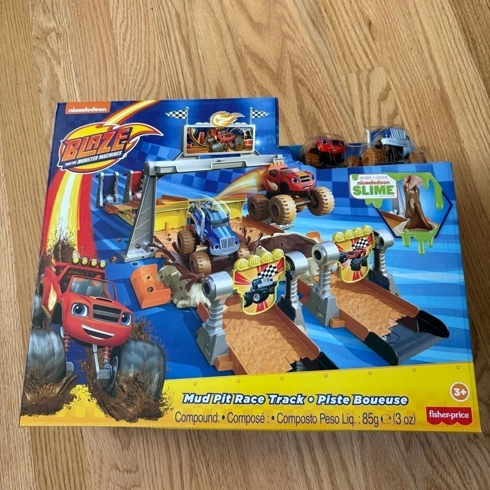 Blaze and the Monster Machines Toy Car Playset Mud Pit Race Track Crusher Slime